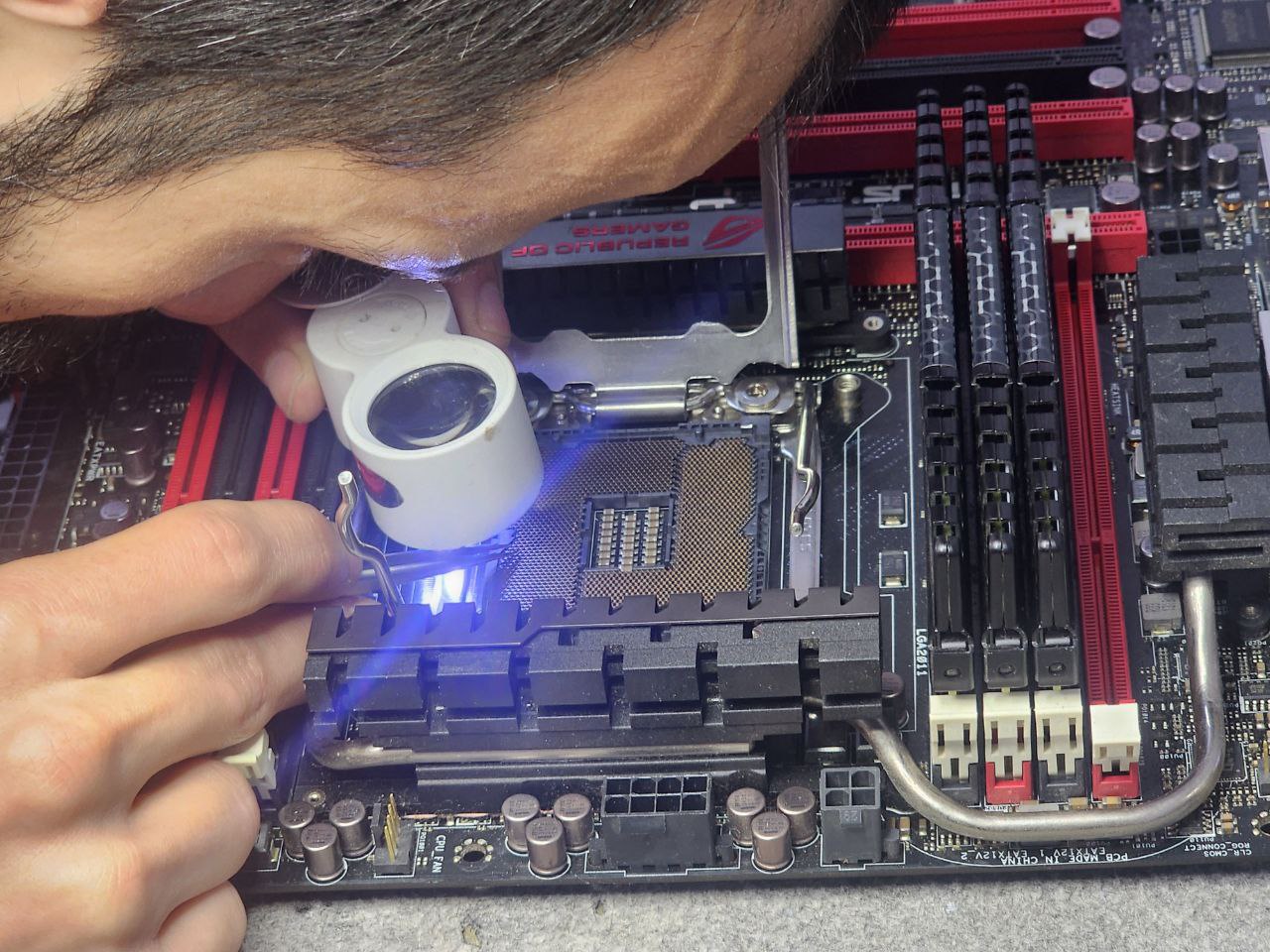 Equipe SIRIATECH - Especialistas em reparos de notebooks e manutenção de computadores
